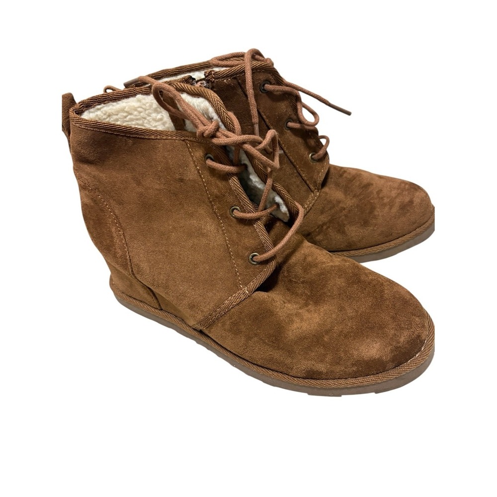 Aspen Womens Brown Suede Lace Up Ankle Boots Faux Fur Lining Wedge Size 9